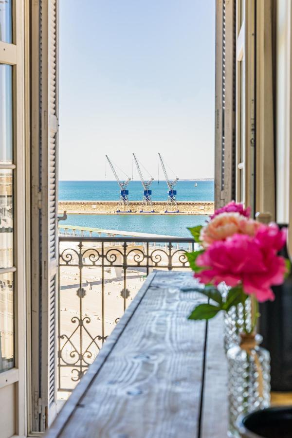 T2 Vue Mer Au Pied De La Major マルセイユ エクステリア 写真